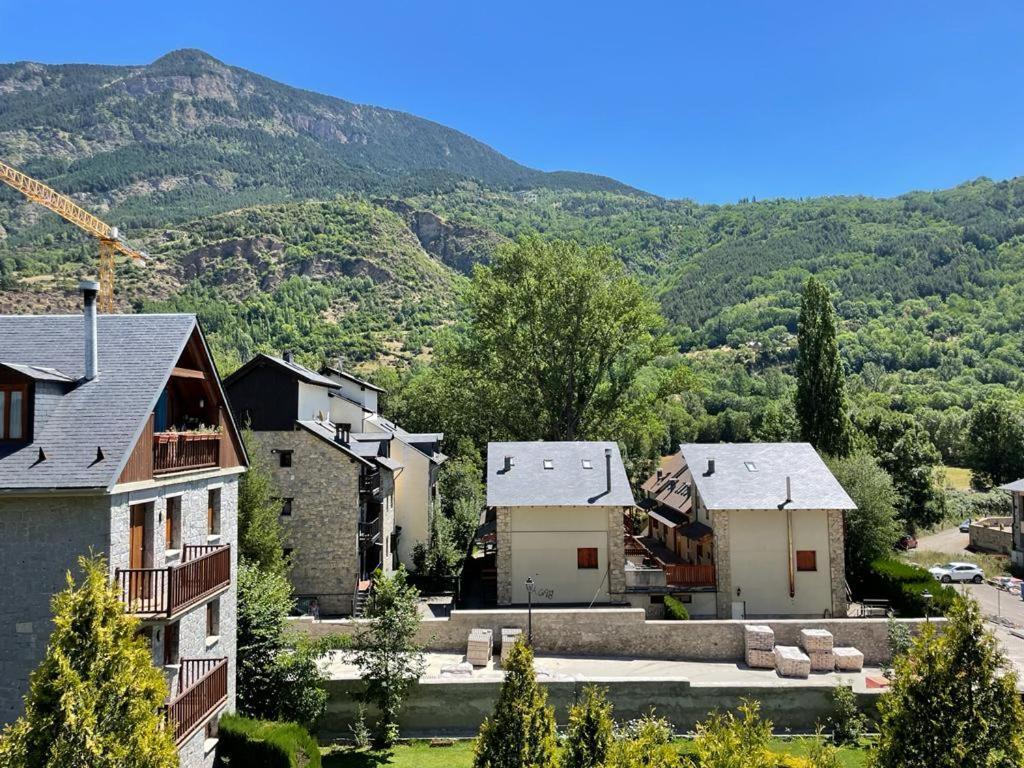 Apartamento Pico De Alba Benasque Esterno foto